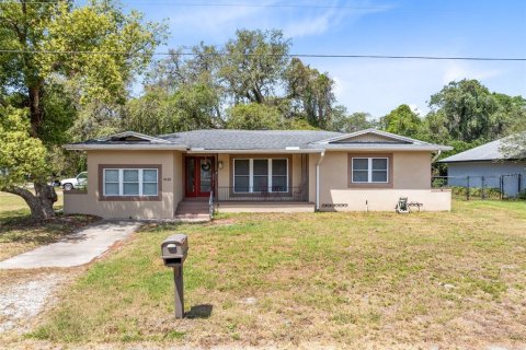 House in Apopka, Florida 4 bedrooms, 224.45 sq.m. № 1649258 - photo 27