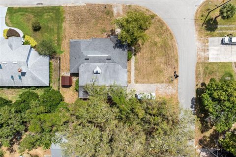 House in Apopka, Florida 4 bedrooms, 224.45 sq.m. № 1649258 - photo 29