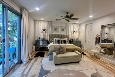Casa en venta en Fort Lauderdale, Florida, 3 dormitorios, 232.07 m2 № 1992691 - foto 10