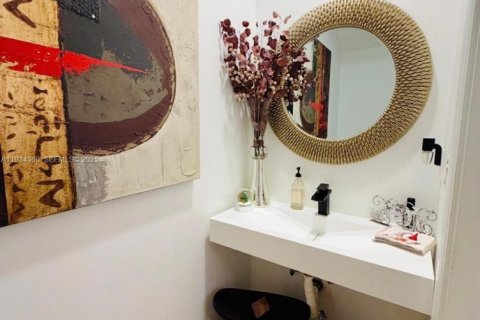 Casa en venta en Fort Lauderdale, Florida, 3 dormitorios, 232.07 m2 № 1992691 - foto 8