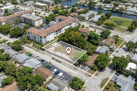 Townhouse in Oakland Park, Florida 3 bedrooms № 2031232 - photo 8