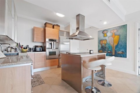 Copropriété à louer à Miami, Floride: 2 chambres, 120.59 m2 № 1966391 - photo 11