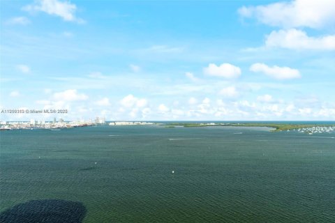 Copropriété à louer à Miami, Floride: 2 chambres, 120.59 m2 № 1966391 - photo 25