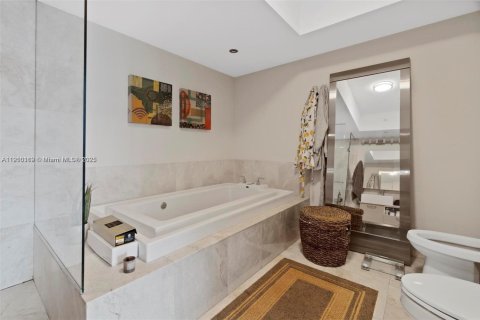 Copropriété à louer à Miami, Floride: 2 chambres, 120.59 m2 № 1966391 - photo 19