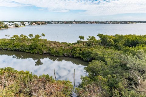 Terreno en venta en Sarasota, Florida № 1984897 - foto 16