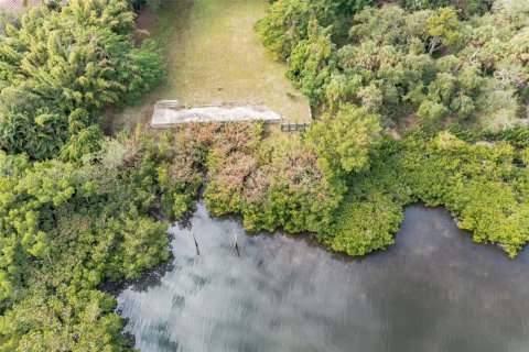 Terreno en venta en Sarasota, Florida № 1984897 - foto 20