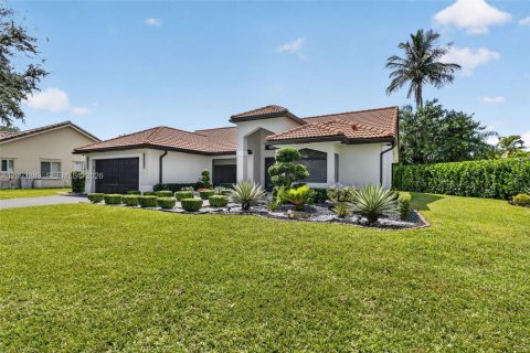 Villa ou maison à vendre à Davie, Floride: 4 chambres, 200.76 m2 № 2399836 - photo 2