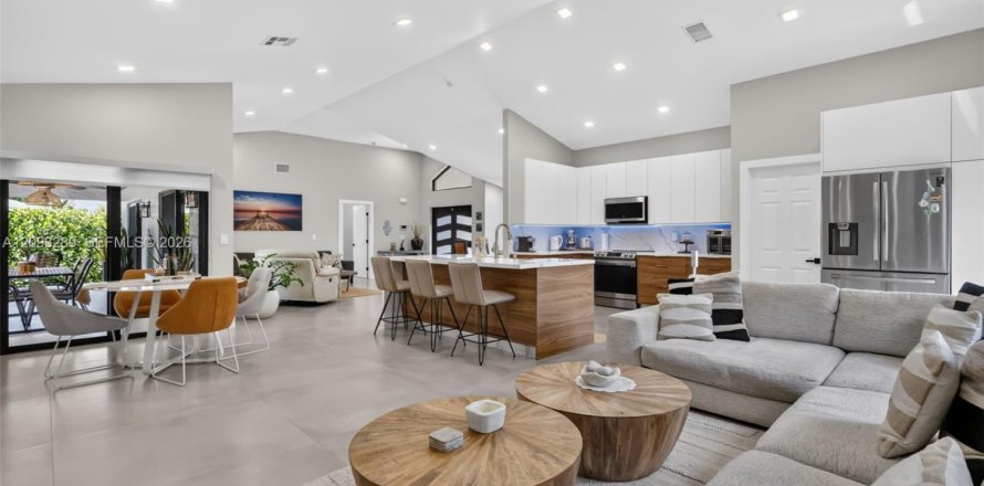 Villa ou maison à Davie, Floride 4 chambres, 200.76 m2 № 2399836
