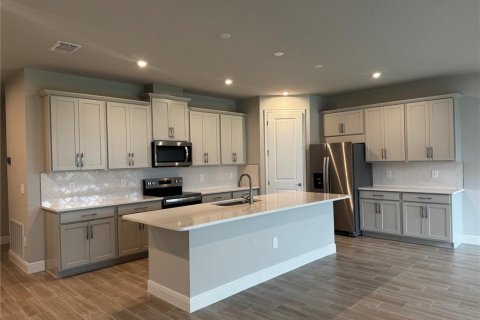 Casa en alquiler en Parrish, Florida, 4 dormitorios, 205.22 m2 № 1906900 - foto 4