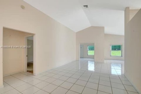 Casa en venta en West Palm Beach, Florida, 2 dormitorios, 188.31 m2 № 1695777 - foto 12