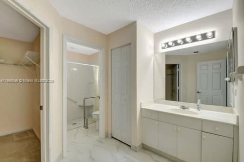 Casa en venta en West Palm Beach, Florida, 2 dormitorios, 188.31 m2 № 1695777 - foto 15