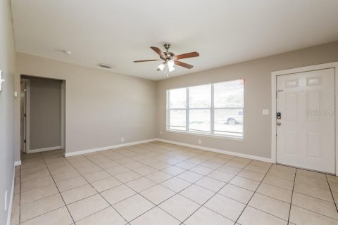 House in Fort Myers, Florida 3 bedrooms, 98.1 sq.m. № 1893749 - photo 4