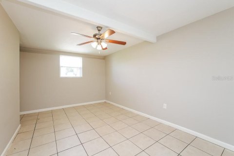 House in Fort Myers, Florida 3 bedrooms, 98.1 sq.m. № 1893749 - photo 9