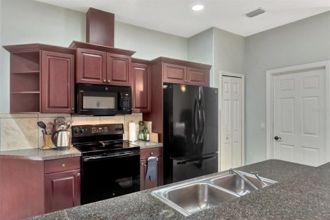 Casa en venta en North Port, Florida, 3 dormitorios, 162.58 m2 № 2386368 - foto 17