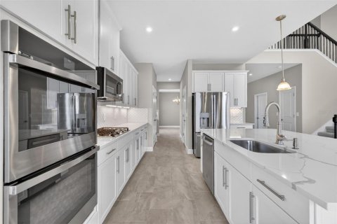 Купить виллу или дом в Апопка, Флорида 8 комнат, 348.29м2, № 2151503 - фото 16