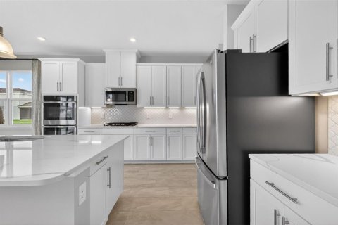 Купить виллу или дом в Апопка, Флорида 8 комнат, 348.29м2, № 2151503 - фото 15