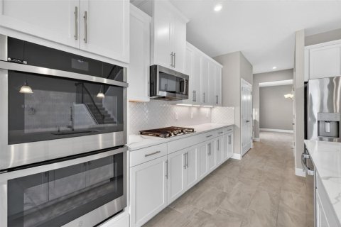 Купить виллу или дом в Апопка, Флорида 8 комнат, 348.29м2, № 2151503 - фото 19