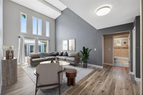 Casa en venta en Palm Harbor, Florida, 4 dormitorios, 164.62 m2 № 1785259 - foto 4