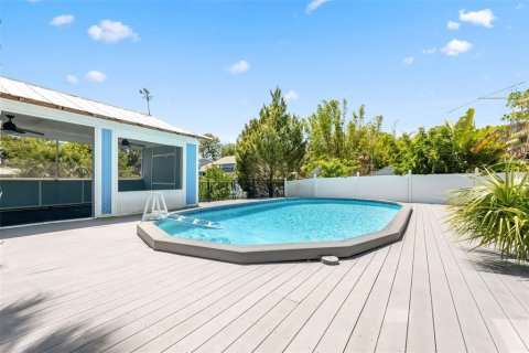 Casa en venta en Palm Harbor, Florida, 4 dormitorios, 164.62 m2 № 1785259 - foto 29