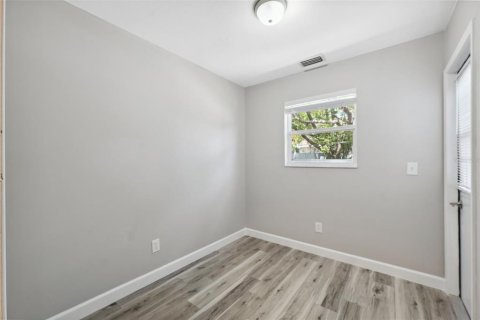 Casa en venta en Palm Harbor, Florida, 4 dormitorios, 164.62 m2 № 1785259 - foto 20
