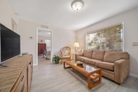 Appartement à louer à Delray Beach, Floride: 2 chambres, 65.03 m2 № 2399863 - photo 8