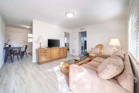 Appartement à louer à Delray Beach, Floride: 2 chambres, 65.03 m2 № 2399863 - photo 6