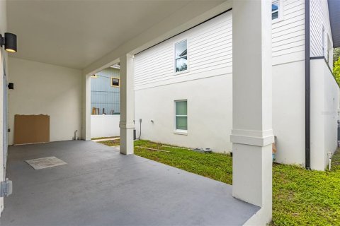 Casa en venta en Saint Petersburg, Florida, 6 dormitorios, 331.29 m2 № 2211937 - foto 26