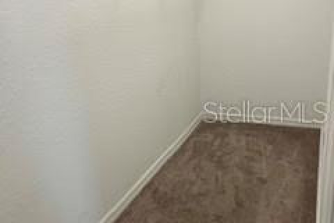 House in Winter Haven, Florida 4 bedrooms, 153.66 sq.m. № 2231937 - photo 12