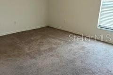 House in Winter Haven, Florida 4 bedrooms, 153.66 sq.m. № 2231937 - photo 10