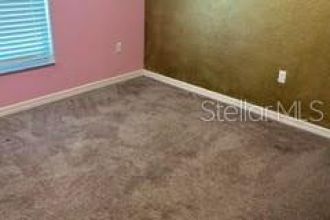 House in Winter Haven, Florida 4 bedrooms, 153.66 sq.m. № 2231937 - photo 19