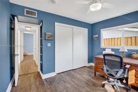Casa en venta en Fort Lauderdale, Florida, 3 dormitorios, 162.3 m2 № 1990959 - foto 27