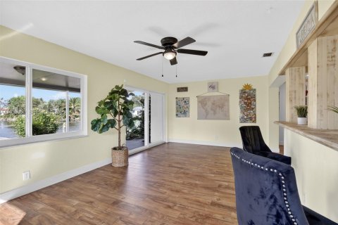 Casa en venta en Fort Lauderdale, Florida, 3 dormitorios, 162.3 m2 № 1990959 - foto 18