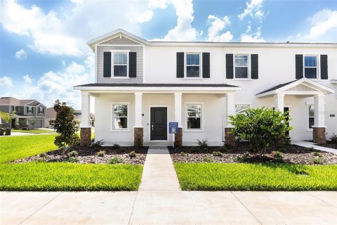 Townhouse in Clermont, Florida 3 bedrooms, 165.18 sq.m. № 2113544