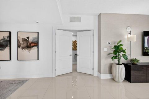 Copropriété à vendre à Boca Raton, Floride: 3 chambres, 231.33 m2 № 2401866 - photo 17