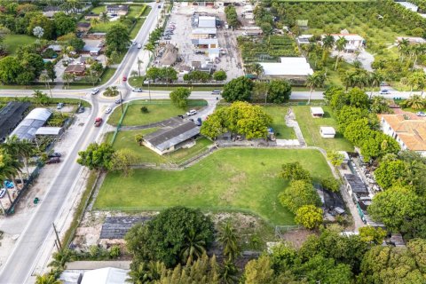 Casa en venta en Miami, Florida, 3 dormitorios, 307.51 m2 № 1749938 - foto 5