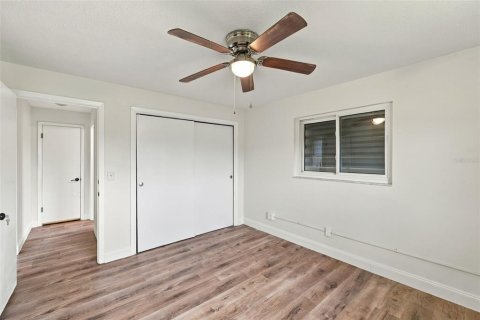 Villa ou maison à vendre à Largo, Floride: 3 chambres, 153.29 m2 № 2403268 - photo 29