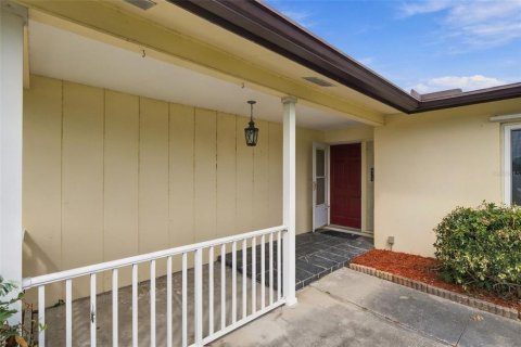 Villa ou maison à vendre à Largo, Floride: 3 chambres, 153.29 m2 № 2403268 - photo 6
