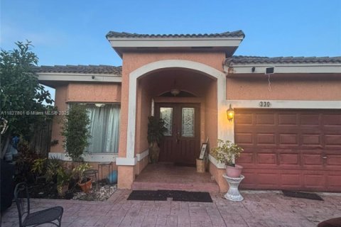 Casa en venta en Deerfield Beach, Florida, 5 dormitorios, 308.9 m2 № 1940058 - foto 2