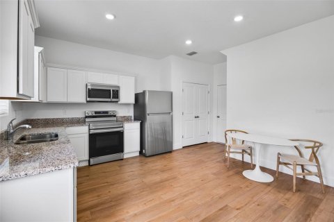 Casa en venta en Minneola, Florida, 3 dormitorios, 155.7 m2 № 1840119 - foto 17