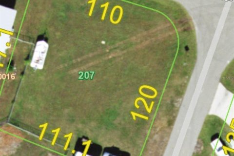 Terreno en Port Charlotte, Florida № 2098929