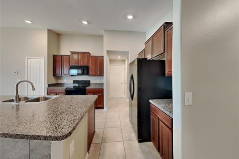 Casa en alquiler en Wimauma, Florida, 3 dormitorios, 134.8 m2 № 1913496 - foto 5