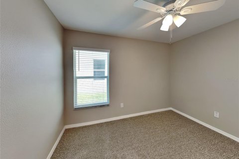 Casa en alquiler en Wimauma, Florida, 3 dormitorios, 134.8 m2 № 1913496 - foto 11