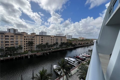 Снять в аренду кондоминиум в Авентура, Флорида 3 спальни, 173.63м2, № 1991125 - фото 12