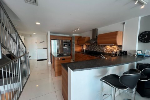 Снять в аренду кондоминиум в Авентура, Флорида 3 спальни, 173.63м2, № 1991125 - фото 5