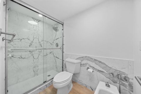 Condominio en venta en Key Biscayne, Florida, 2 dormitorios, 117.06 m2 № 2065175 - foto 20