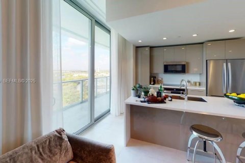 Condominio en venta en Sunrise, Florida, 3 dormitorios, 117.24 m2 № 2076856 - foto 3