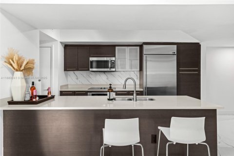 Condo à Miami, Floride, 2 chambres № 1981550