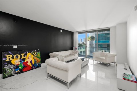 Copropriété à vendre à Miami, Floride: 2 chambres, 103.21 m2 № 1981550 - photo 11