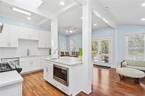 Casa en venta en DeLand, Florida, 4 dormitorios, 275.73 m2 № 1650323 - foto 15