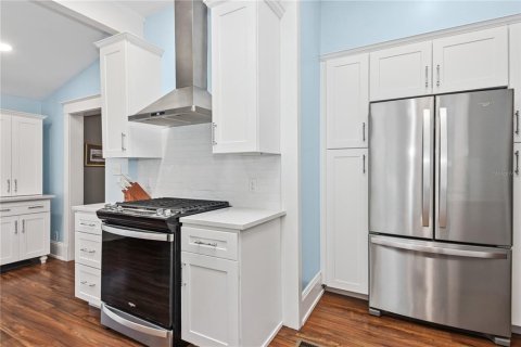 Casa en venta en DeLand, Florida, 4 dormitorios, 275.73 m2 № 1650323 - foto 17
